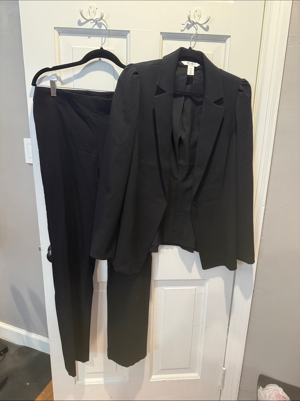 White House Black Market Women's Blazer & Pants